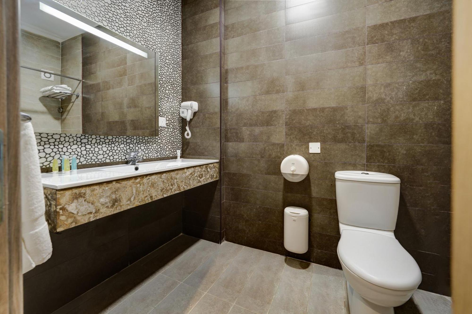 עקבה The Loft Hotel By Fhm מראה חיצוני תמונה