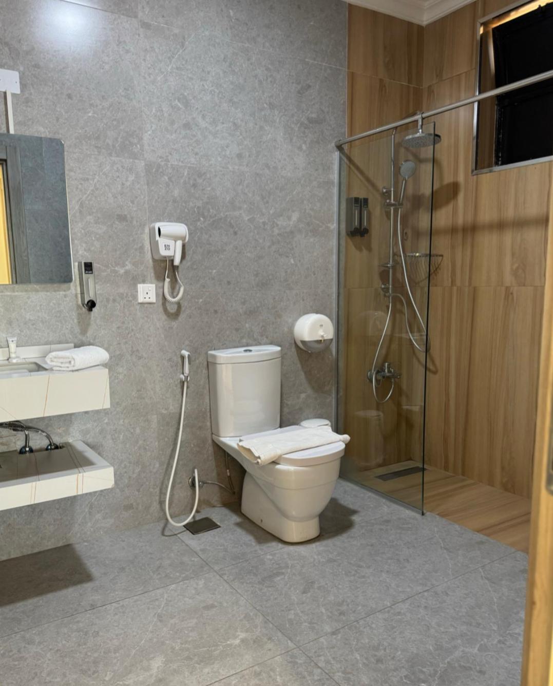 עקבה The Loft Hotel By Fhm מראה חיצוני תמונה